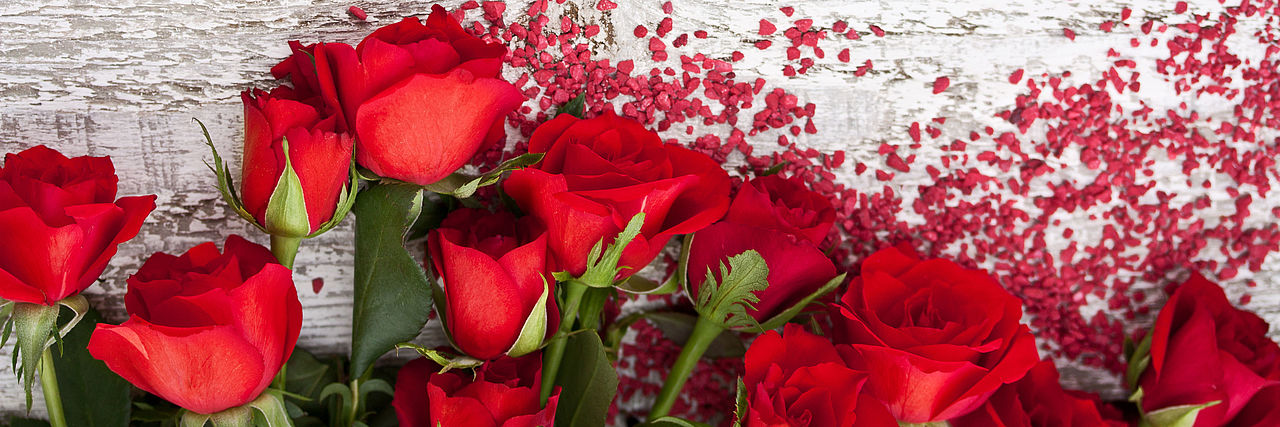 es regnet rote Rosen